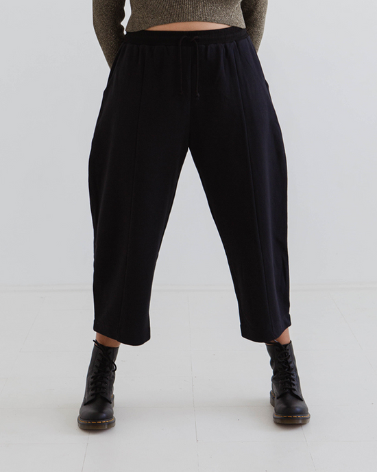 model wears black jersey jenny trousers front