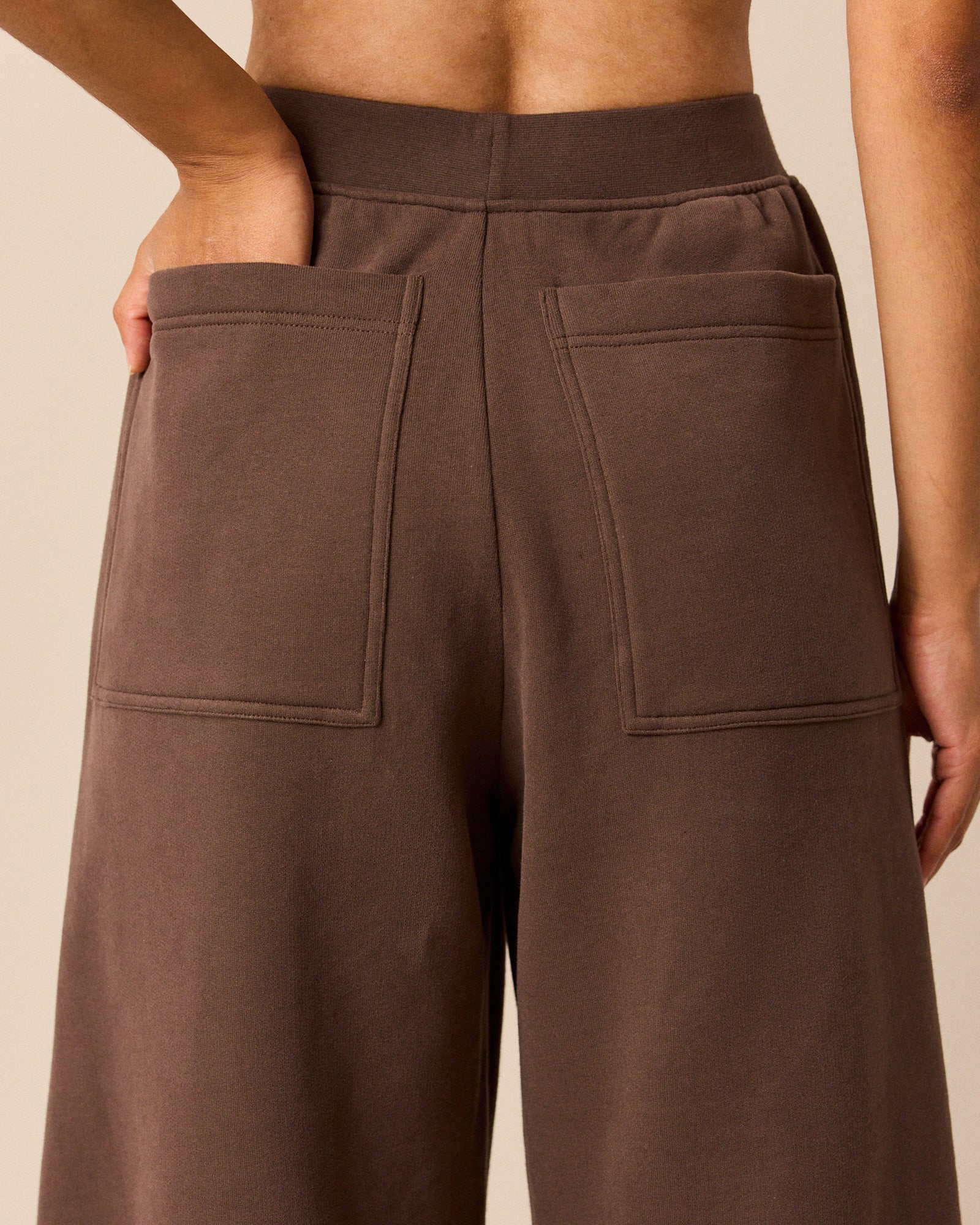 Pascale Chocolate Fleeceback Jersey Trousers – Beyond Nine