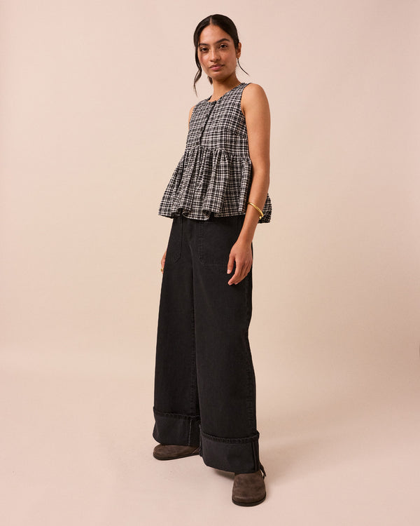 model wears teddi washed black denim jeans right