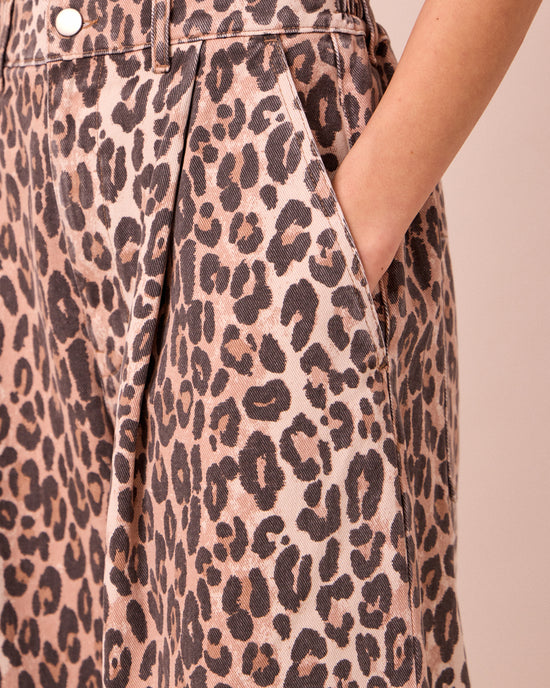 model wears bonnie leopard print denim jeans