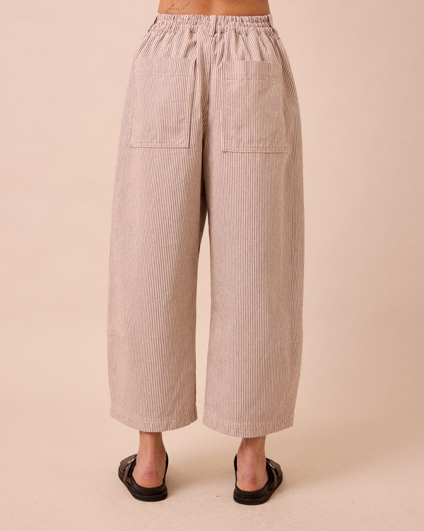 model wears bonnie shell hickory stripe denim jeans back