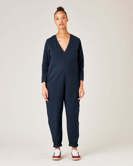 Jumpsuit store with pockets