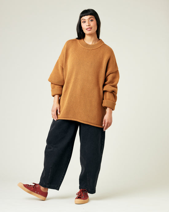 model wears camel knitted avery jumper