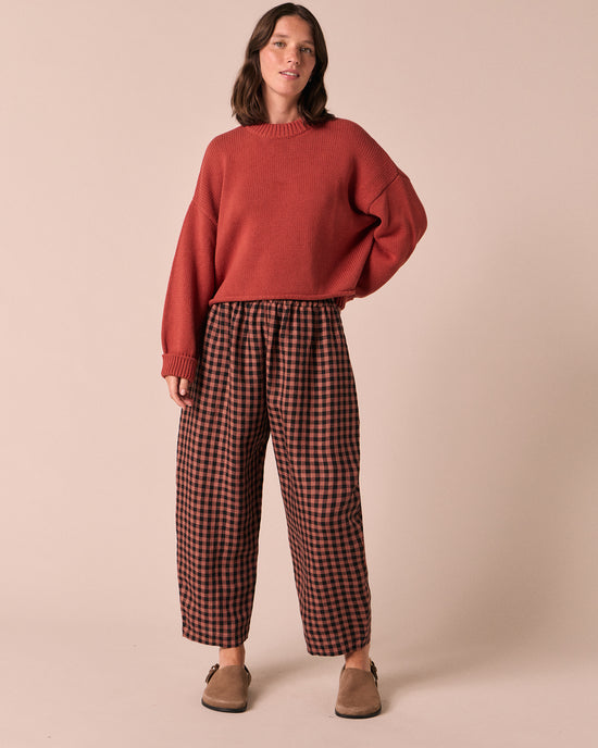 model wears coco rosewood knitted jumper