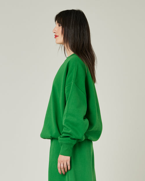 model wears juniper green jersey riley jumper