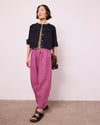 model wear daisy summer berry gingham trousers