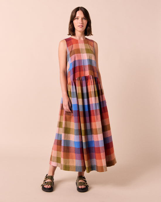 model wears dakota sundown check linen dress