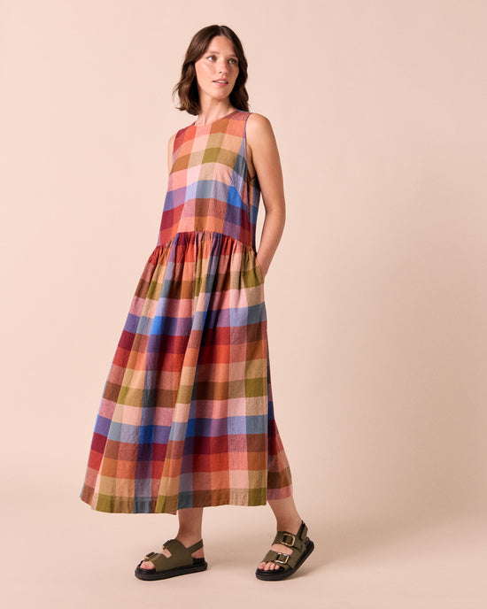 model wears dakota sundown check linen dress