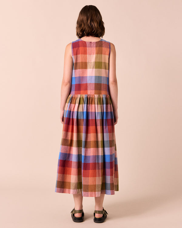 model wears dakota sundown check linen dress