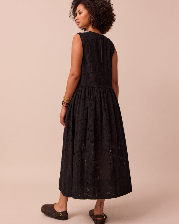 model wears darcy broderie dress