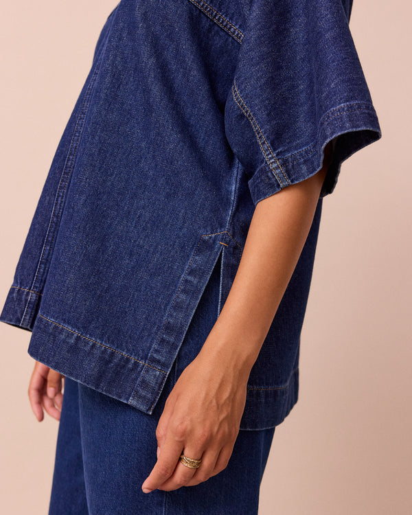 model wears deedee mid blue wash denim t shirt