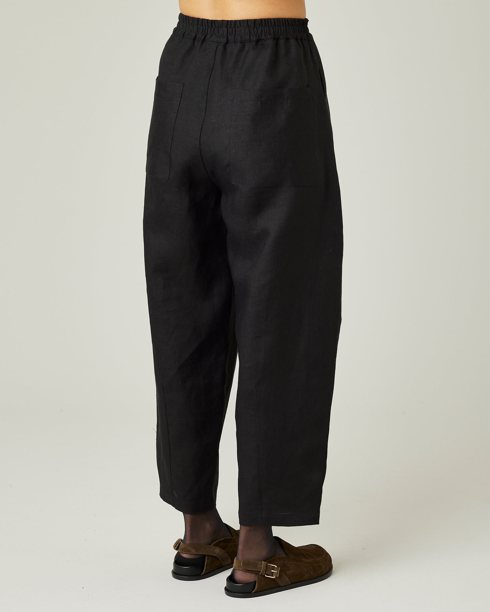 Huxley Black Linen Trousers – Beyond Nine