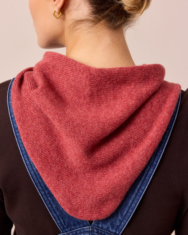 model wears clay pink knitted neckerchief