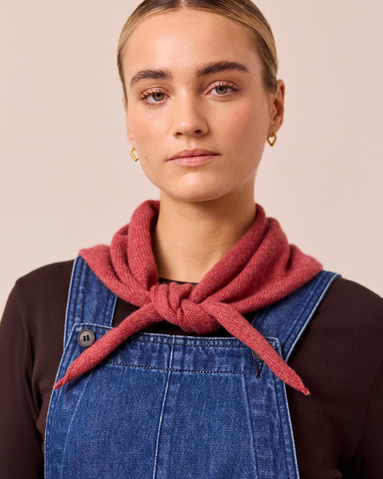 model wears clay pink knitted neckerchief