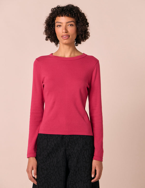 model wears lila loganberry jersey top