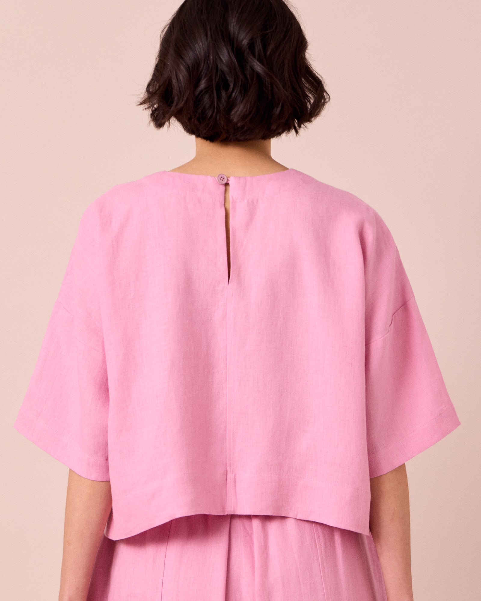 Lisa Rose Pink Linen Top – Beyond Nine