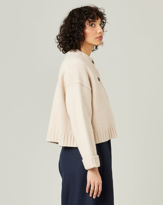 model wears oat wool maggie cardigan 