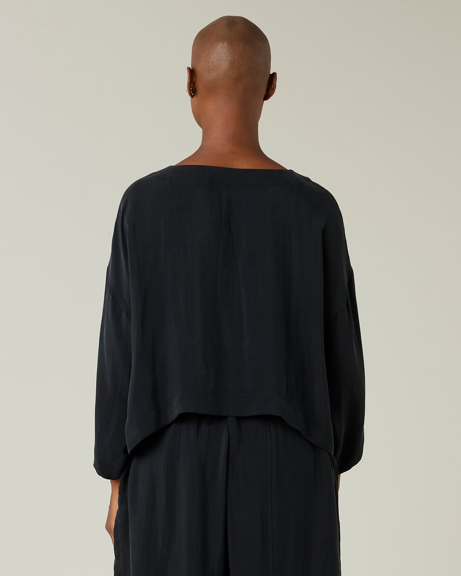 Lily Black Cupro Top – Beyond Nine