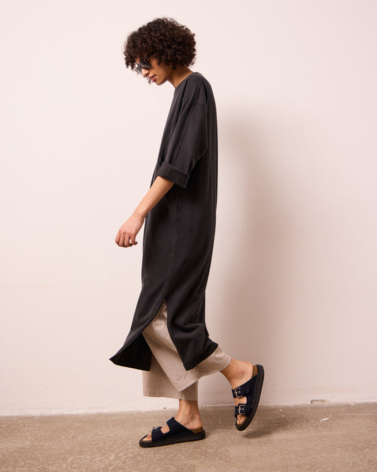 model wears mariam washed black jersey dress