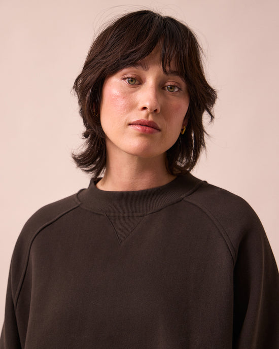 model wears noa ganache fleeceback jersey jumper