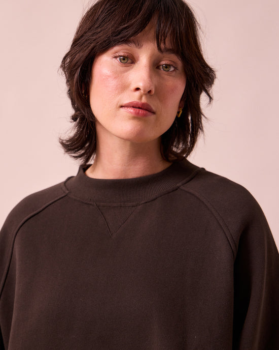 model wears noa ganache fleeceback jersey jumper