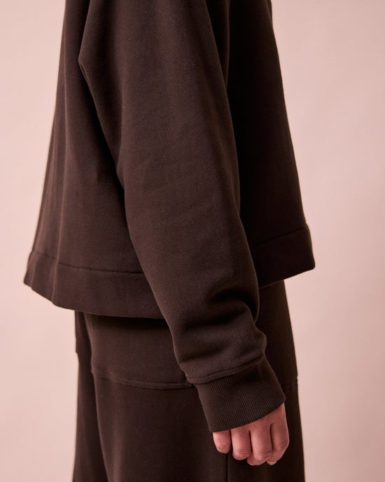 model wears noa ganache fleeceback jersey jumper