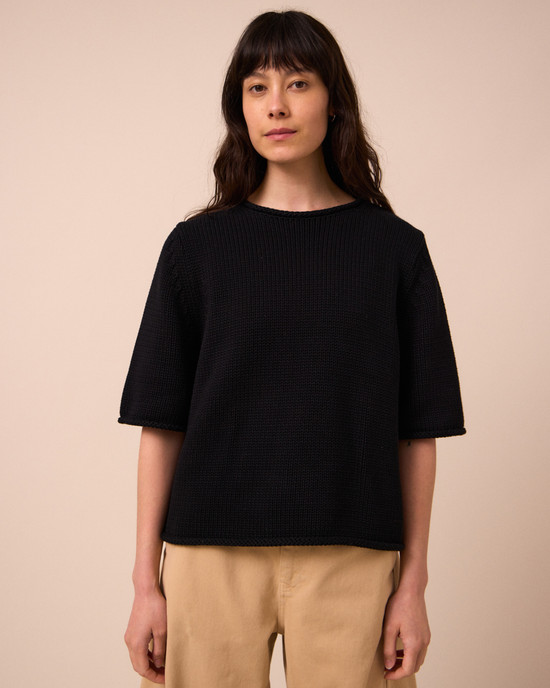 model wears bailey black knitted t-shirt