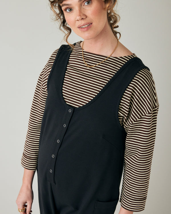 pregnant model wears slate jersey poppy jumpsuit