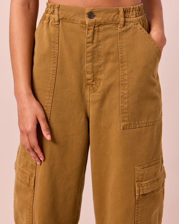 model wears reba nutmeg denim jeans