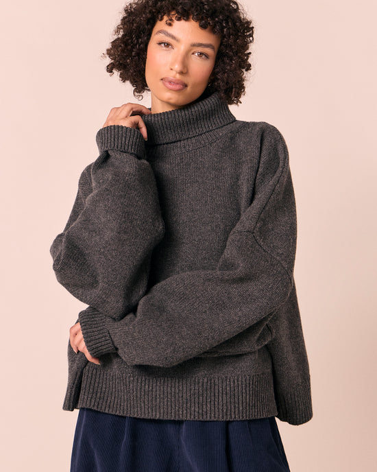 model wears ruth light charcoal knitted jumper