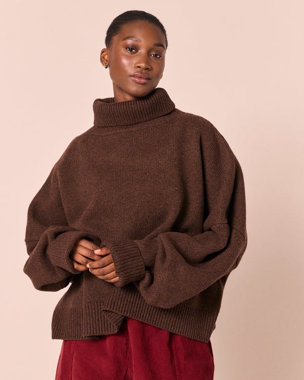 model wears ruth walnut knitted jumper
