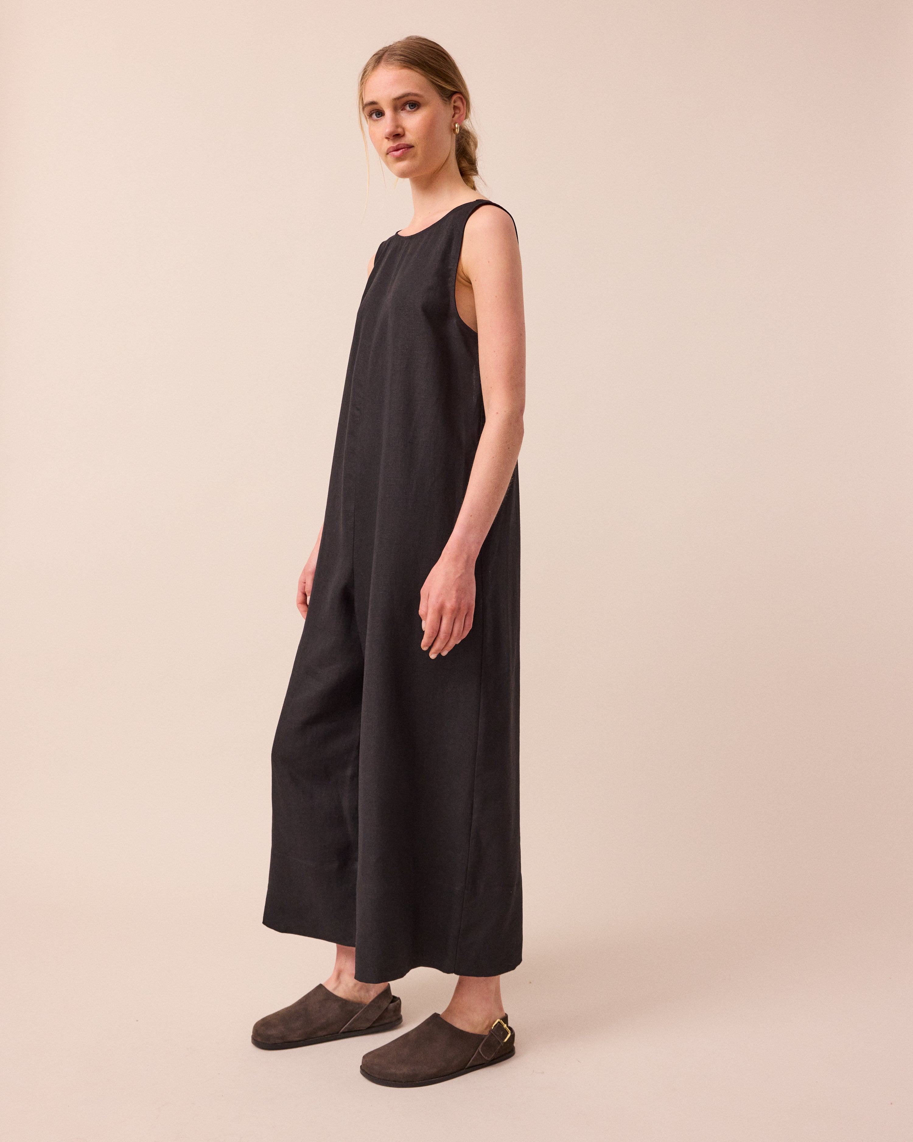 Vivienne Black Linen Jumpsuit – Beyond Nine