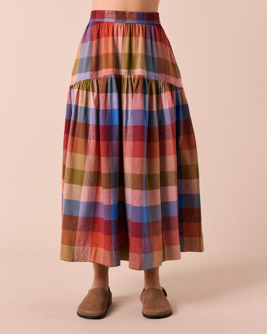 model wears talia sundown check linen skirt