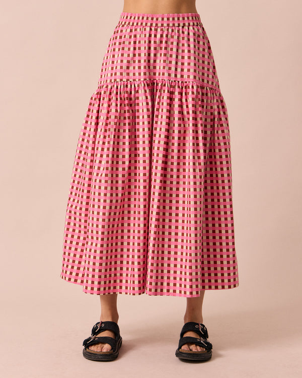 model wears talia neopolitan check textured cotton skirt