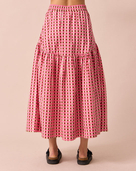 model wears talia neopolitan check textured cotton skirt