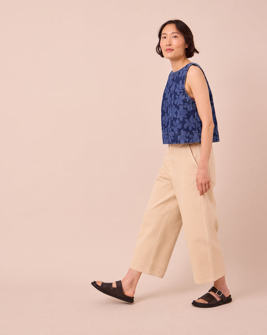 model wears tavi raffia denim jeans right