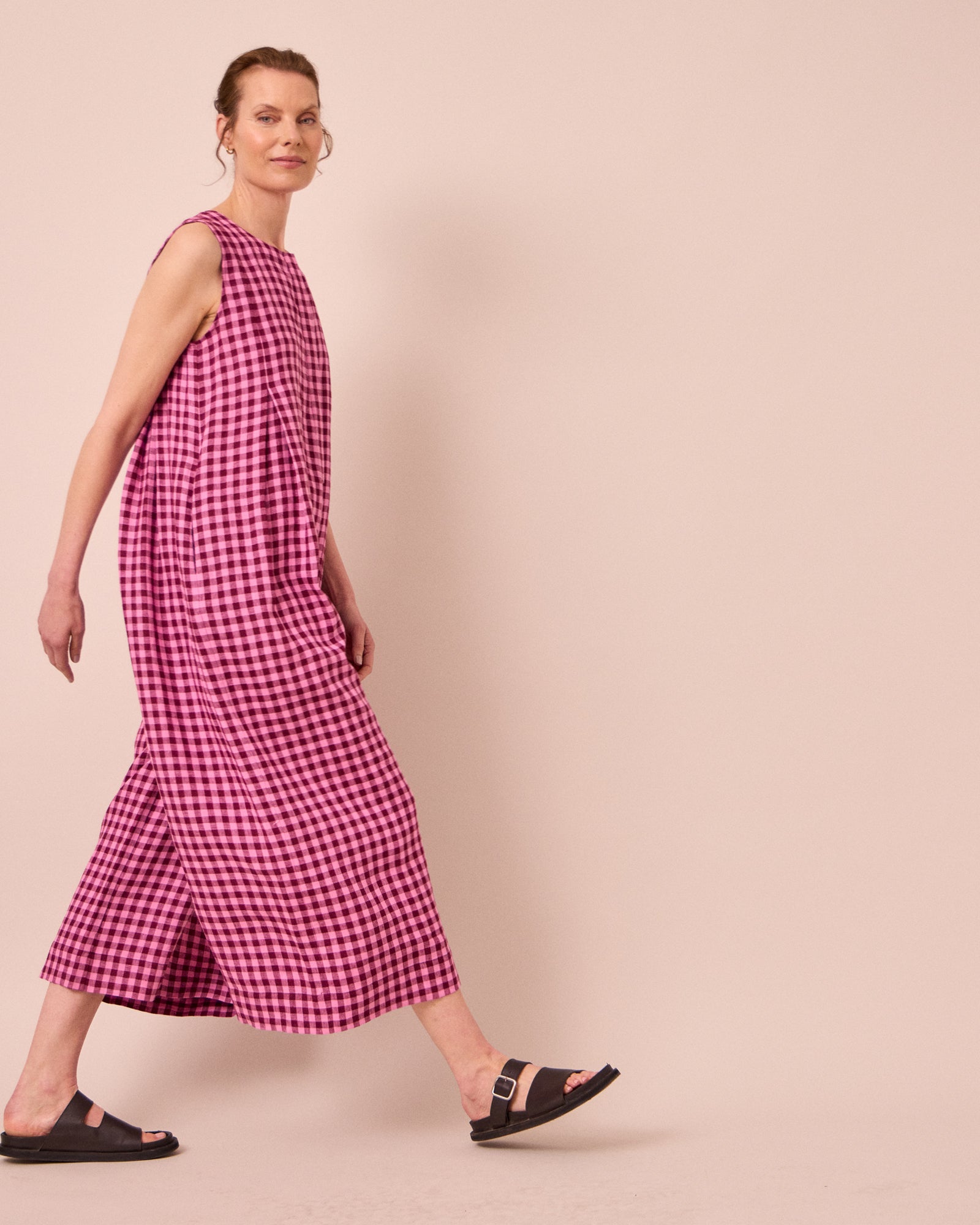 Tula Summer Berry Gingham Linen Jumpsuit – Beyond Nine