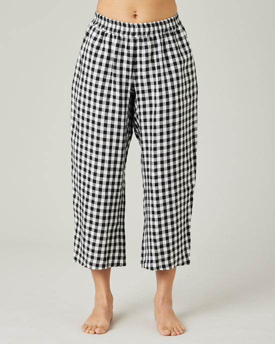 model wears black and white gingham ultimate pj linen trousers