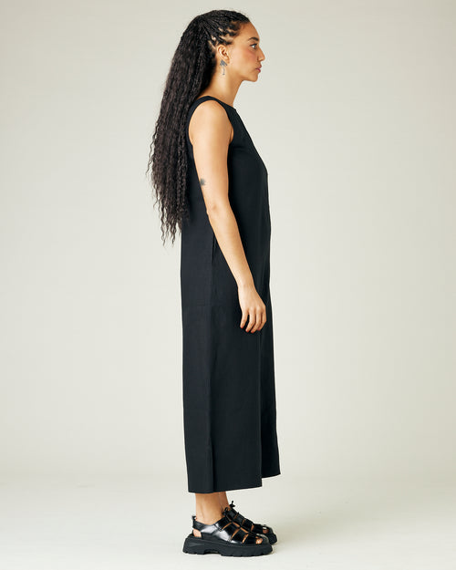 model wears black linen vivienne jumpsuit